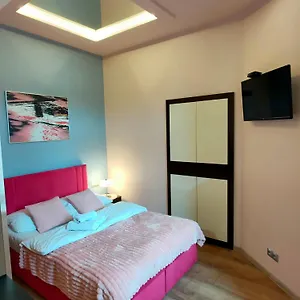 krakow-kazimierz-studio-apartments.krakowhotelspoland.com/